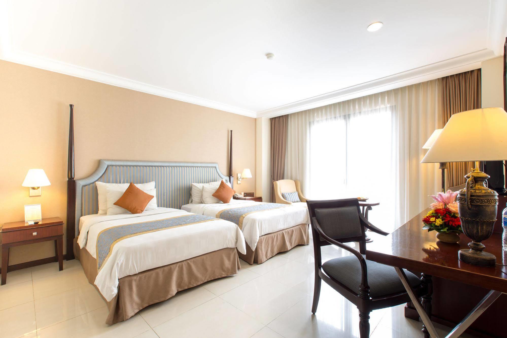 Asmila Boutique Hotel Bandung Exterior foto